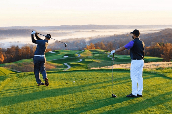 Par trong golf là gì và cách tính par tiêu chuẩn trong golf