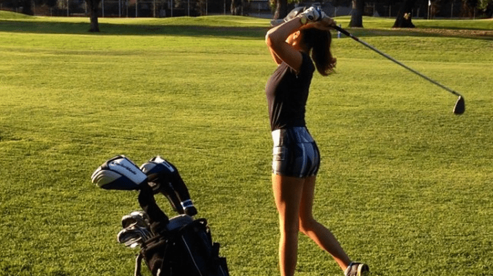 Cô nàng Katrina Brodsky quyến rũ trên sân golf
