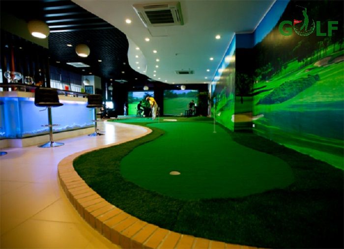 Hình ảnh về sân tập mini golf trong nhà